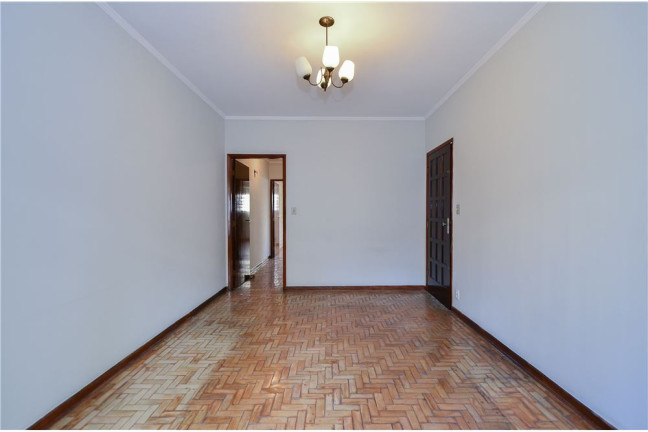 Imagem Casa com 3 Quartos à Venda, 135 m²