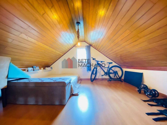 Imagem Casa com 3 Quartos à Venda, 118 m² em Granja Comary - Teresópolis