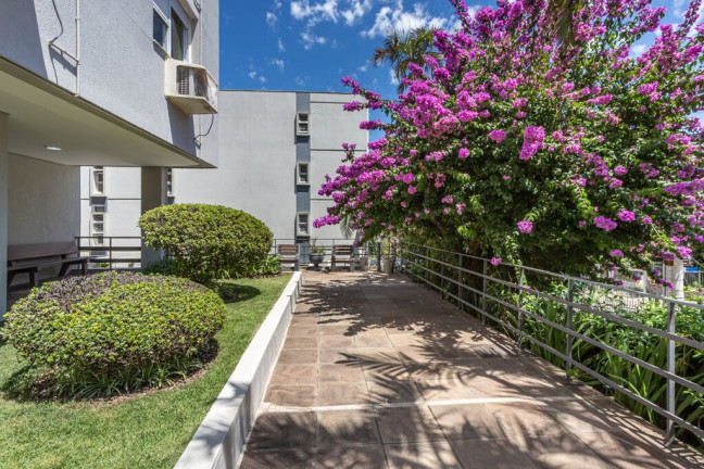 Imagem Apartamento com 1 Quarto à Venda, 40 m² em Petrópolis - Porto Alegre Imagem Apartamento com 1 Quarto à Venda, 40 m² em Petrópolis - Porto Alegre