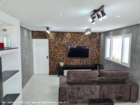 Imagem Casa com 3 Quartos à Venda, 102 m² em Centro - Peruíbe