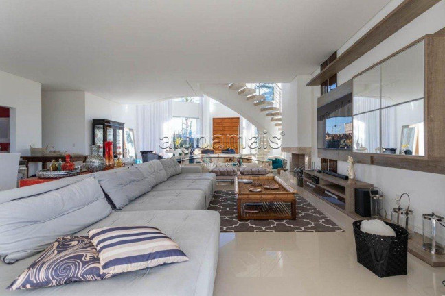 Imagem Casa com 5 Quartos à Venda, 559 m² em Condomínio Enseada Lagos Xangri-lá - Xangri-lá Imagem Casa com 5 Quartos à Venda, 559 m² em Condomínio Enseada Lagos Xangri-lá - Xangri-lá