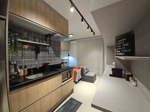 Imagem Imóvel com 1 Quarto à Venda, 24 m² em Centro - Curitiba