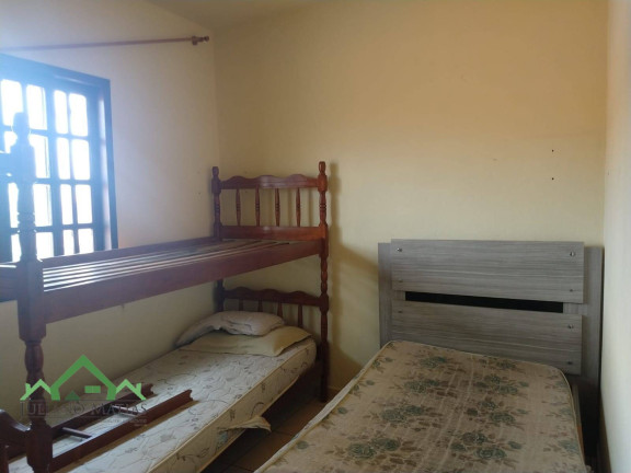 Imagem Casa com 5 Quartos à Venda, 198 m² em Centro - Balneário Barra Do Sul Imagem Casa com 5 Quartos à Venda, 198 m² em Centro - Balneário Barra Do Sul