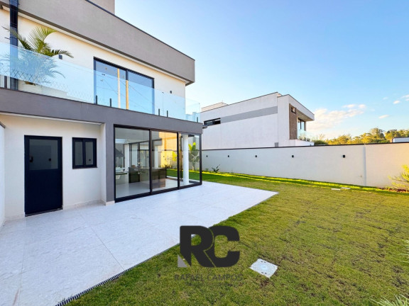 Imagem Sobrado com 4 Quartos à Venda, 245 m² em Mosaico Essence - Mogi Das Cruzes Imagem Sobrado com 4 Quartos à Venda, 245 m² em Mosaico Essence - Mogi Das Cruzes
