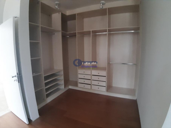 Casa de Condomínio com 4 Quartos para Alugar, 500 m² em Sítio Tamboré Alphaville - Barueri