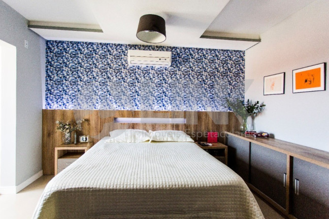 Imagem Apartamento com 3 Quartos à Venda, 164 m² em Vila Ipiranga - Porto Alegre