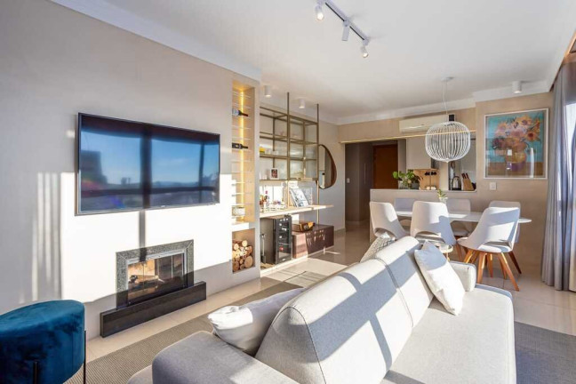 Imagem Apartamento com 2 Quartos à Venda, 77 m² em Bela Vista - Porto Alegre