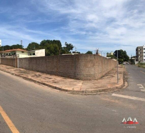 Imagem Terreno para Alugar, 1.100 m² em Jardim Santa Marta - Cuiabá Imagem Terreno para Alugar, 1.100 m² em Jardim Santa Marta - Cuiabá