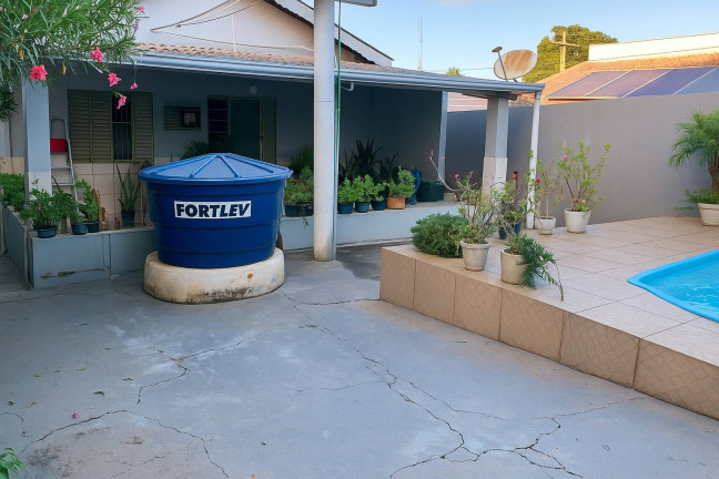 Imagem Casa com 3 Quartos à Venda, em Ponte Nova - Várzea Grande Imagem Casa com 3 Quartos à Venda, em Ponte Nova - Várzea Grande