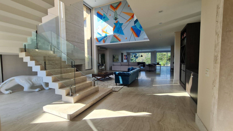 Imagem Casa com 5 Quartos à Venda, 504 m² em Alphaville - Santana De Parnaíba Imagem Casa com 5 Quartos à Venda, 504 m² em Alphaville - Santana De Parnaíba