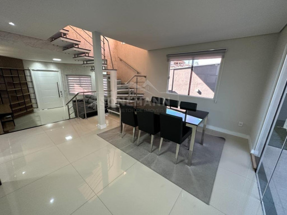 Imagem Casa com 3 Quartos à Venda, 206 m² em Cidade Universitária Pedra Branca - Palhoça