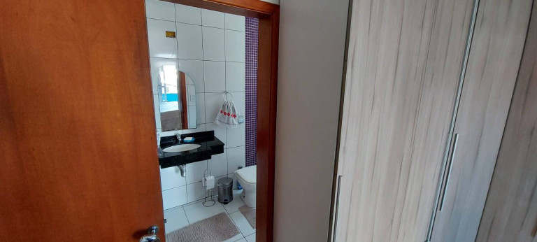 Imagem Sobrado com 3 Quartos à Venda, 300 m² em Piracangaguá - Taubaté Imagem Sobrado com 3 Quartos à Venda, 300 m² em Piracangaguá - Taubaté