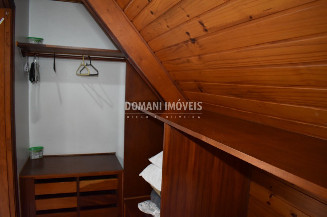 Imagem Casa com 4 Quartos à Venda, 392 m² em Região Do Alto Da Vila Inglesa - Campos Do Jordão Imagem Casa com 4 Quartos à Venda, 392 m² em Região Do Alto Da Vila Inglesa - Campos Do Jordão