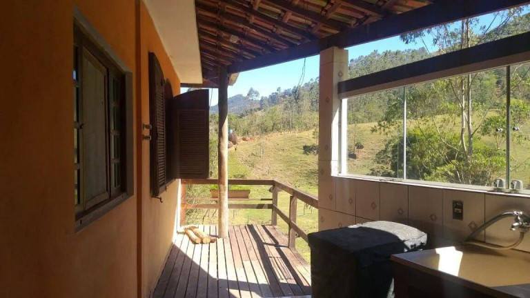 Imagem Chácara com 3 Quartos à Venda, 500 m² em São José Dos Campos Imagem Chácara com 3 Quartos à Venda, 500 m² em São José Dos Campos