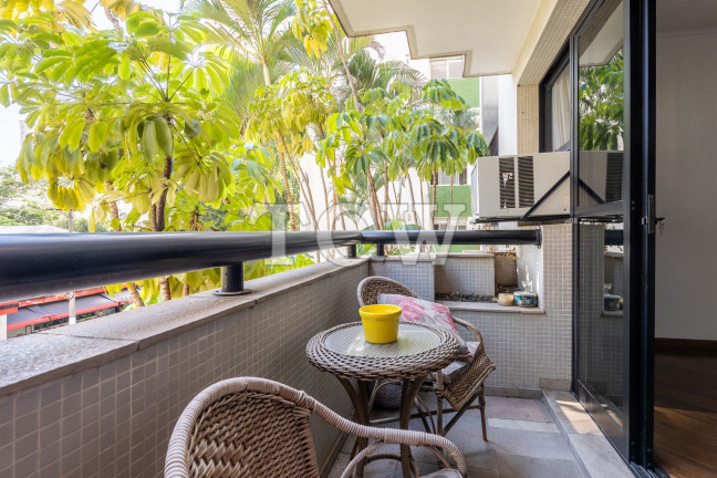 Imagem Apartamento com 2 Quartos à Venda, 109 m² em Bela Vista - São Paulo