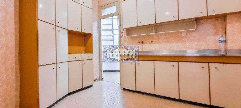 Imagem Apartamento com 3 Quartos à Venda, 128 m² em Leme - Rio De Janeiro Imagem Apartamento com 3 Quartos à Venda, 128 m² em Leme - Rio De Janeiro