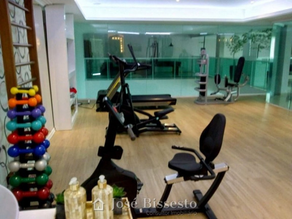 Imagem Casa com 8 Quartos à Venda, 1.998 m² em Granja Viana - Carapicuiba