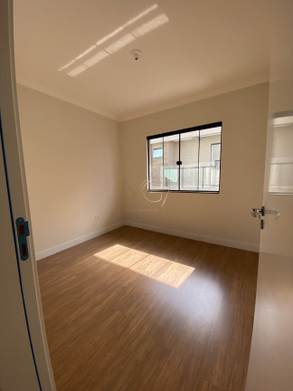 Imagem Sobrado com 3 Quartos à Venda, 126 m² em Xaxim - Curitiba Imagem Sobrado com 3 Quartos à Venda, 126 m² em Xaxim - Curitiba