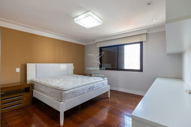 Imagem Apartamento com 3 Quartos à Venda, 230 m² em Moema - São Paulo