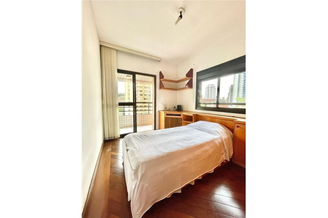 Imagem Apartamento com 4 Quartos à Venda, 177 m² em Aclimação - São Paulo
