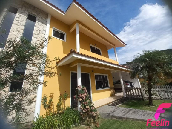 Imagem Casa com 3 Quartos à Venda, 228 m² em Ribeirão Da Ilha - Florianópolis Imagem Casa com 3 Quartos à Venda, 228 m² em Ribeirão Da Ilha - Florianópolis