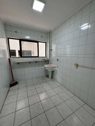 Imagem Apartamento com 3 Quartos à Venda, 130 m² em Guilhermina - Praia Grande Imagem Apartamento com 3 Quartos à Venda, 130 m² em Guilhermina - Praia Grande