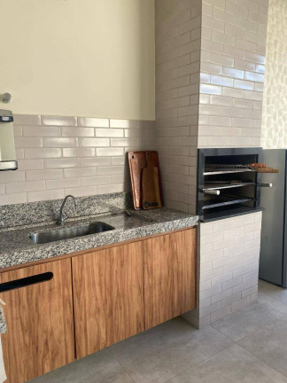 Imagem Casa com 3 Quartos à Venda, 170 m² em Santa Rosa - Cuiabá Imagem Casa com 3 Quartos à Venda, 170 m² em Santa Rosa - Cuiabá