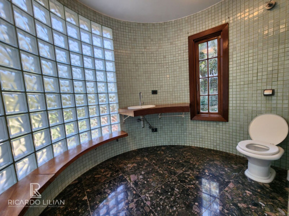Imagem Casa com 3 Quartos à Venda, 288 m² em Centro - Mairiporã