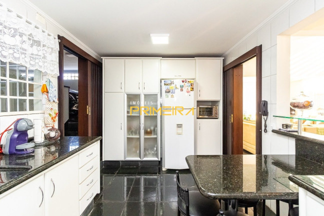 Imagem Casa com 4 Quartos à Venda, 406 m² em Centro - Pinhais