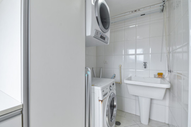 Imagem Apartamento com 3 Quartos à Venda, 131 m² em Enseada - Guarujá Imagem Apartamento com 3 Quartos à Venda, 131 m² em Enseada - Guarujá