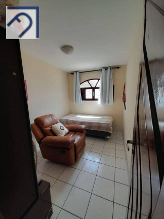Imagem Casa com 4 Quartos à Venda, 257 m² em Lagoa Nova - Natal