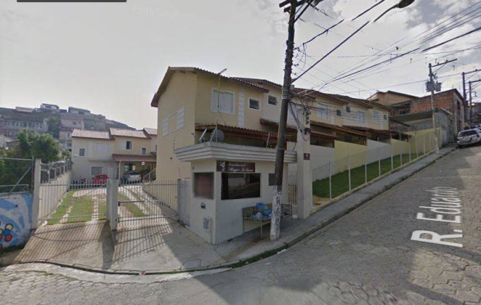 Sobrado com 2 Quartos à Venda, 71 m² em Jardim Ana Maria - Carapicuíba