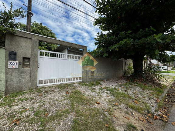 Casa com 3 Quartos à Venda, 125 m² em Barra Da Lagoa - Ubatuba