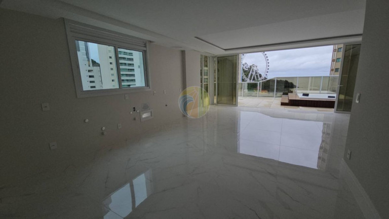 Imagem Apartamento com 4 Quartos à Venda, 223 m² em Pioneiros - Balneário Camboriú Imagem Apartamento com 4 Quartos à Venda, 223 m² em Pioneiros - Balneário Camboriú