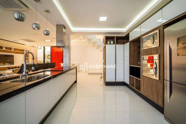 Imagem Casa com 3 Quartos à Venda, 387 m² em Jardim Mariluz - São Pedro
