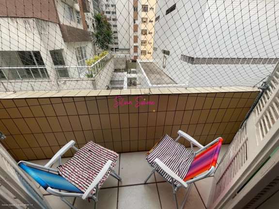 Imagem Apartamento com 2 Quartos à Venda, 74 m² em José Menino - Santos