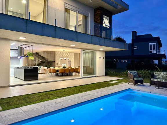 Imagem Casa com 4 Quartos à Venda, 348 m² em Capão Novo - Capao Da Canoa Imagem Casa com 4 Quartos à Venda, 348 m² em Capão Novo - Capao Da Canoa