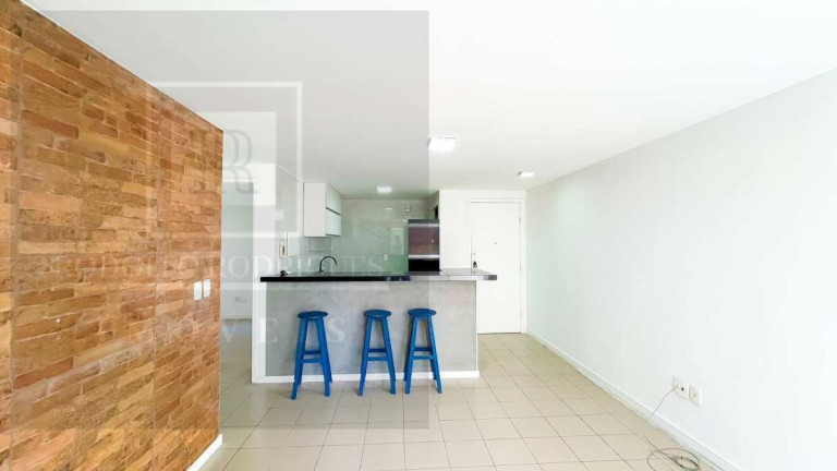 Imagem Apartamento com 2 Quartos à Venda, 65 m² em Meireles - Fortaleza Imagem Apartamento com 2 Quartos à Venda, 65 m² em Meireles - Fortaleza
