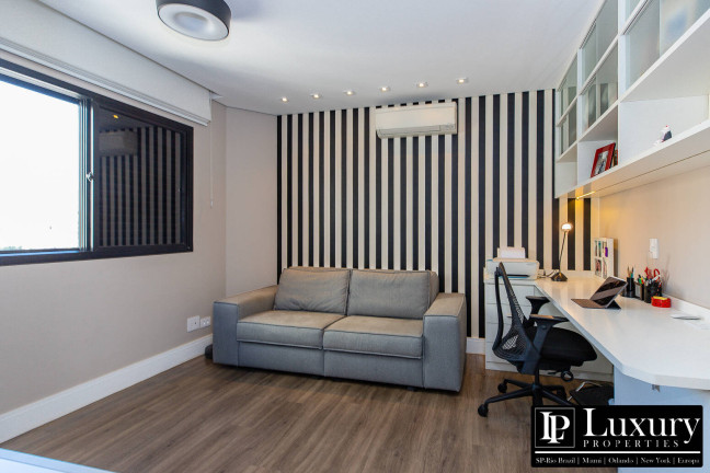 Imagem Apartamento com 3 Quartos à Venda, 112 m² em Moema - São Paulo