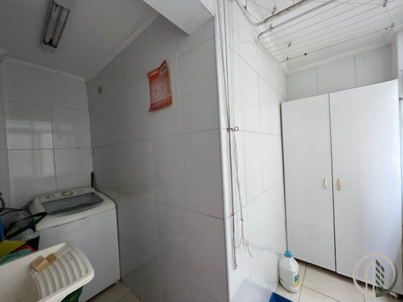 Imagem Apartamento com 2 Quartos à Venda, 78 m² em José Menino - Santos