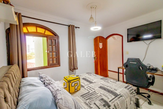 Imagem Casa com 4 Quartos à Venda, 214 m² em Atibaia Jardim - Atibaia Imagem Casa com 4 Quartos à Venda, 214 m² em Atibaia Jardim - Atibaia