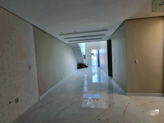Imagem Sobrado com 3 Quartos à Venda, 110 m² em Jardim Carvalho - Ponta Grossa Imagem Sobrado com 3 Quartos à Venda, 110 m² em Jardim Carvalho - Ponta Grossa