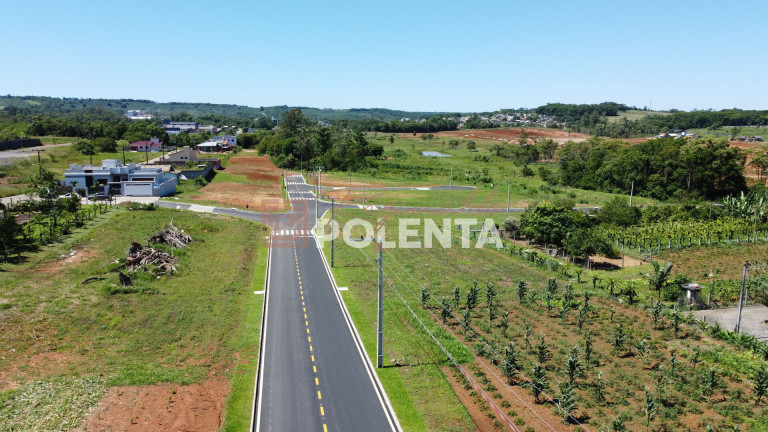 Imagem Terreno à Venda, 360 m² em Primeira Linha - Criciúma