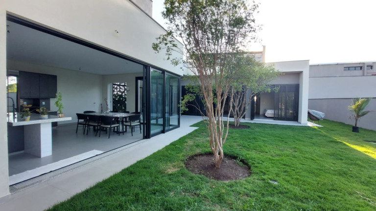 Imagem Chácara com 4 Quartos à Venda, 275 m² em Urbanova - São José Dos Campos Imagem Chácara com 4 Quartos à Venda, 275 m² em Urbanova - São José Dos Campos
