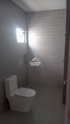Imagem Sobrado com 3 Quartos à Venda, em Saguaçu - Joinville Imagem Sobrado com 3 Quartos à Venda, em Saguaçu - Joinville