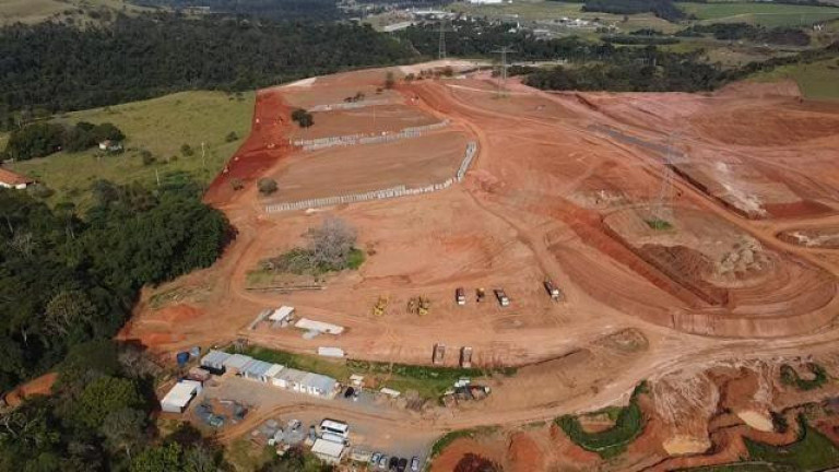 Imagem Terreno à Venda, 568 m² em Vila Brandina - Campinas Imagem Terreno à Venda, 568 m² em Vila Brandina - Campinas