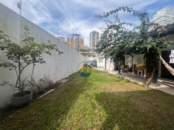Imagem Casa com 4 Quartos à Venda, 251 m² em Canto Do Forte - Praia Grande Imagem Casa com 4 Quartos à Venda, 251 m² em Canto Do Forte - Praia Grande