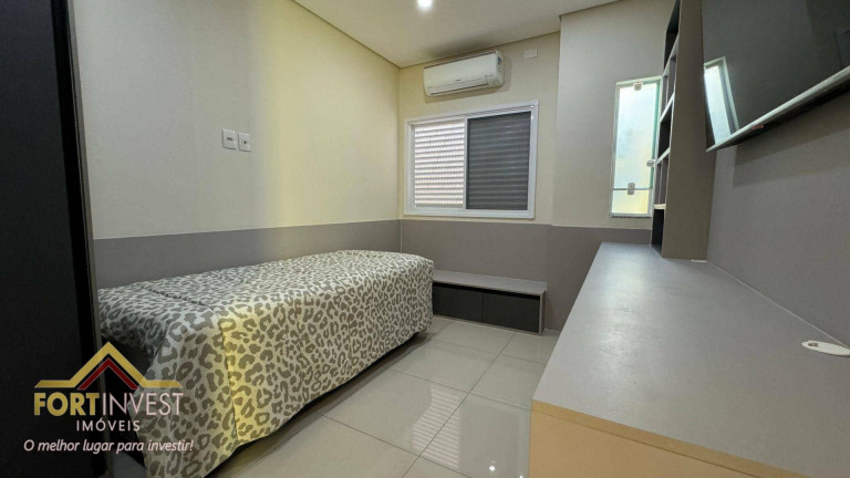 Imagem Imóvel com 3 Quartos à Venda, 157 m² em Caiçara - Praia Grande Imagem Imóvel com 3 Quartos à Venda, 157 m² em Caiçara - Praia Grande