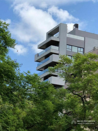 Imagem Apartamento com 4 Quartos à Venda, 256 m² em Moinhos De Vento - Porto Alegre Imagem Apartamento com 4 Quartos à Venda, 256 m² em Moinhos De Vento - Porto Alegre
