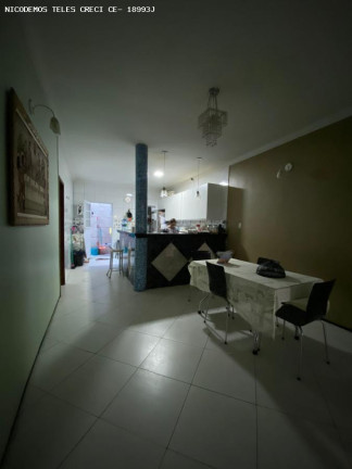 Imagem Casa com 3 Quartos à Venda, 312 m² em Nova Metropole - Caucaia Imagem Casa com 3 Quartos à Venda, 312 m² em Nova Metropole - Caucaia
